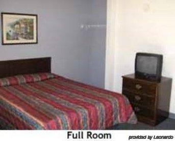 Metro Extended Stay Decatur Szoba fotó
